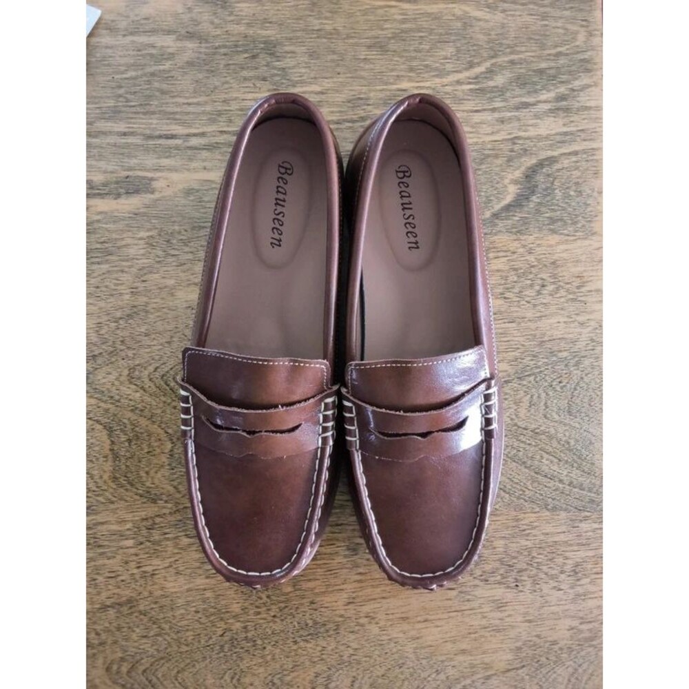 Beaussen Classic Leather Loafers (Size 9.5)